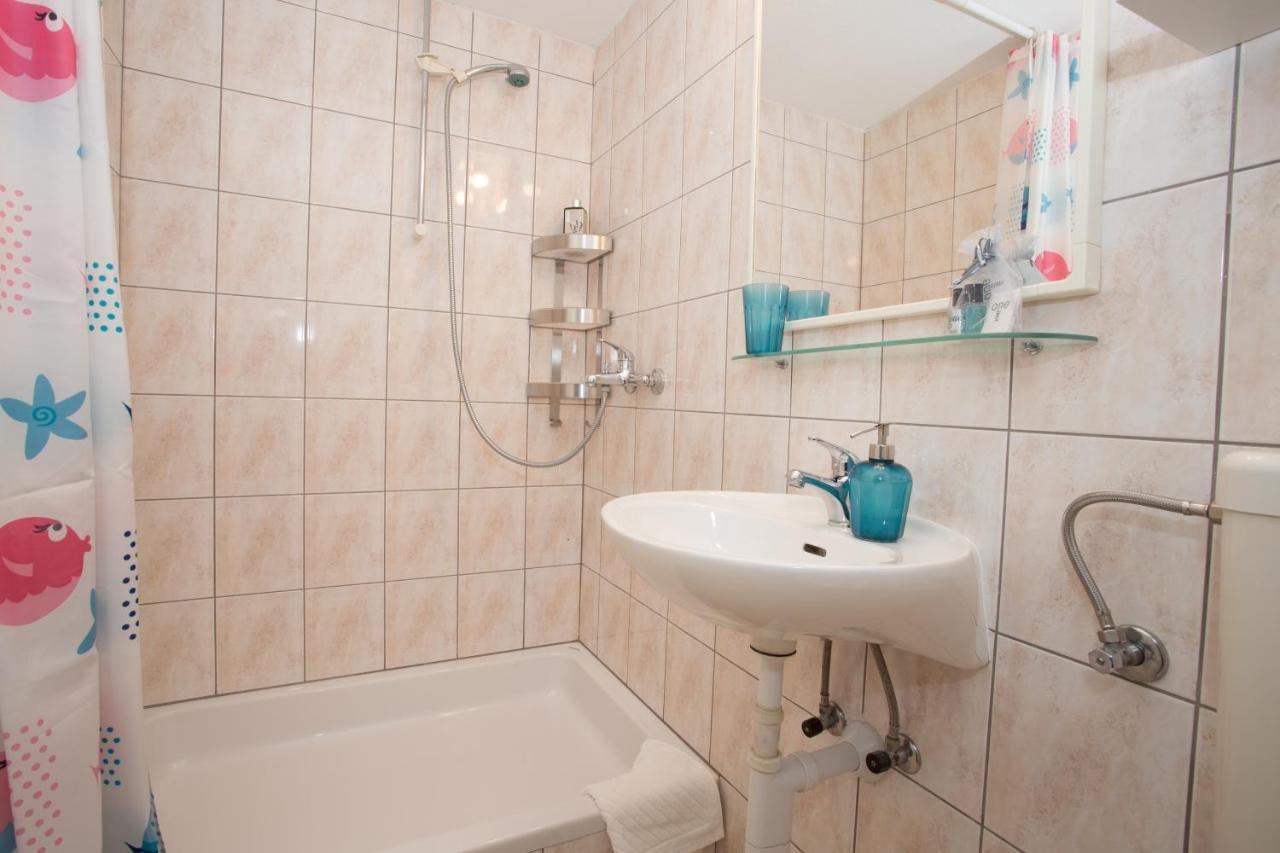חוואר Apartmani Ad Hvar מראה חיצוני תמונה