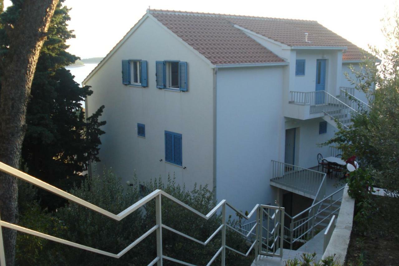 חוואר Apartmani Ad Hvar מראה חיצוני תמונה